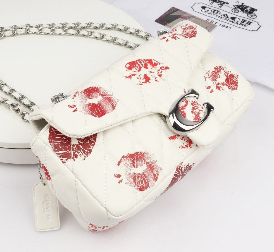 Mirror Coach Shoulder Bag - الصورة 2