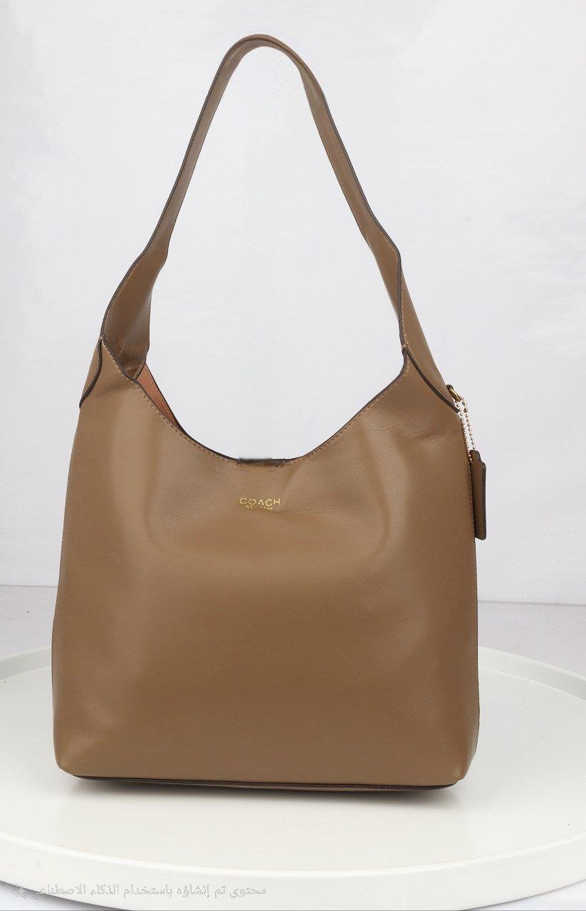 COACH Shoulder Bag - الصورة 2