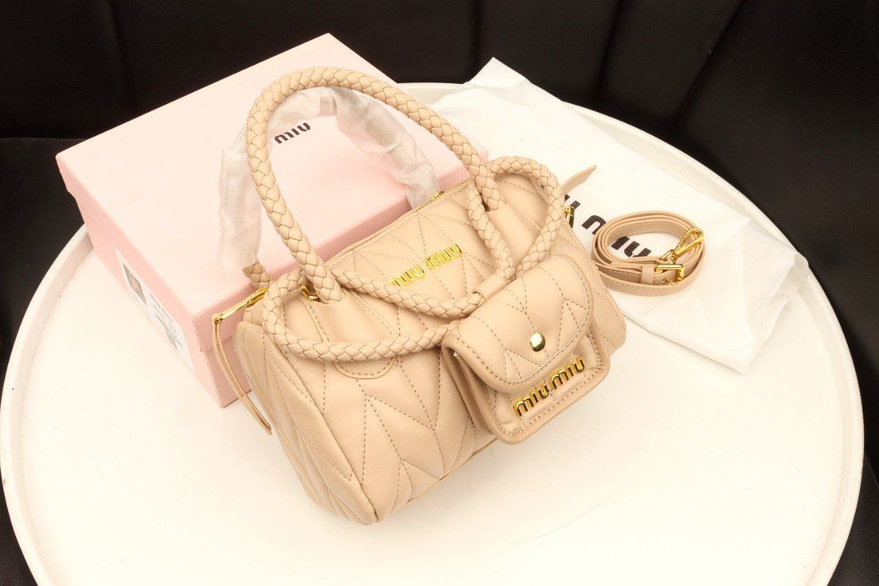 Miu Miu Mirror bag - الصورة 2